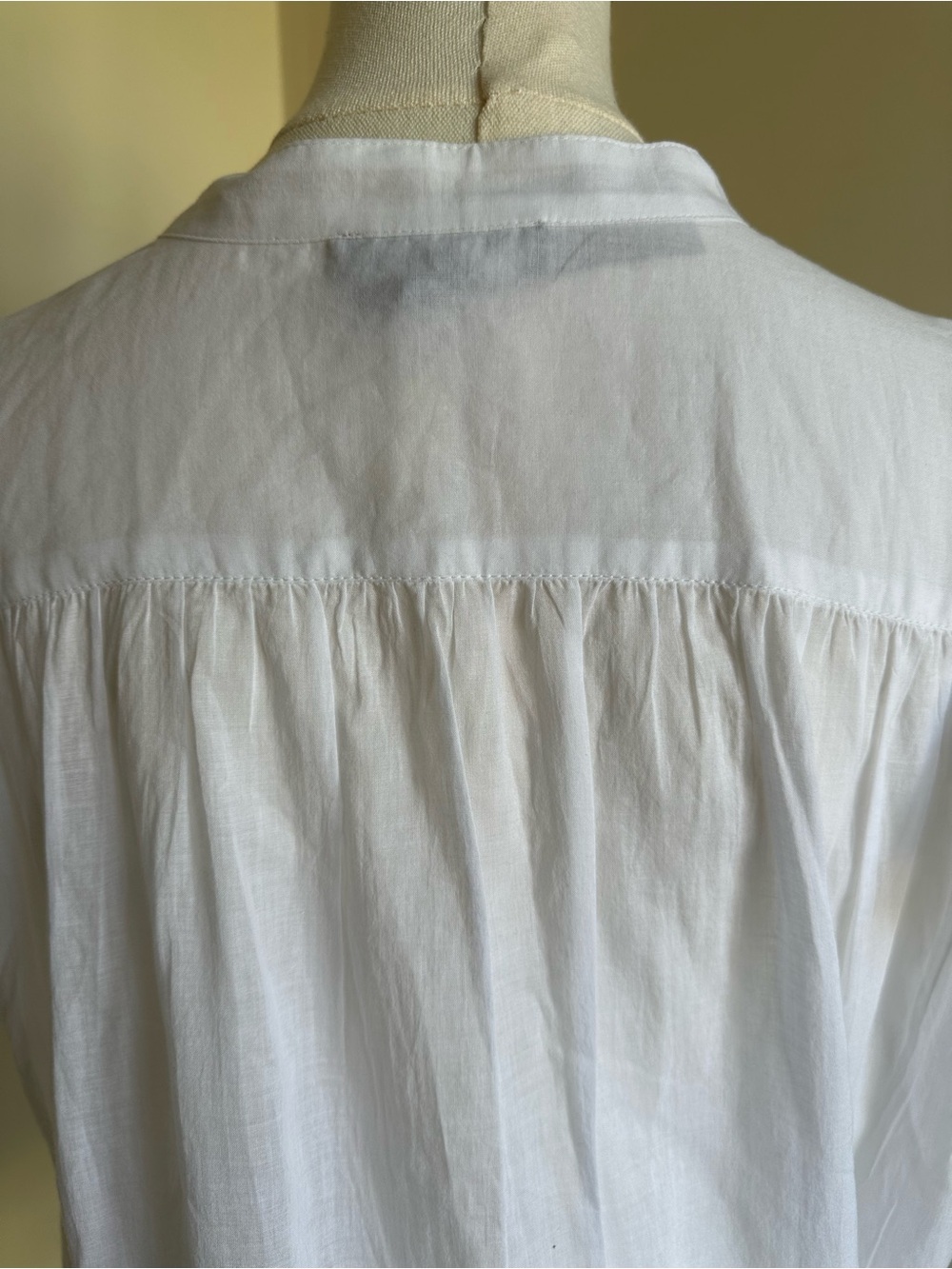 NWT J Crew Flutter Sleeve Blouse - Medium - Picture 7 of 12
